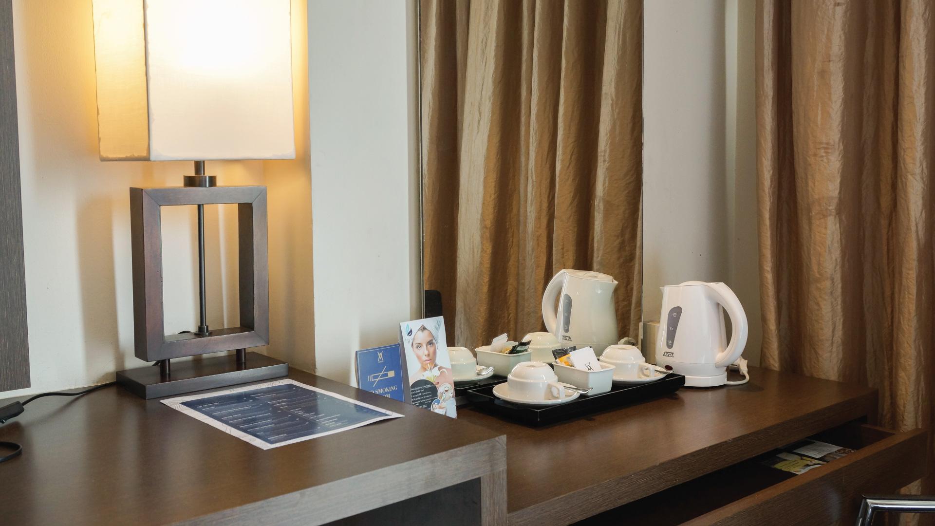 Akmani Hotel